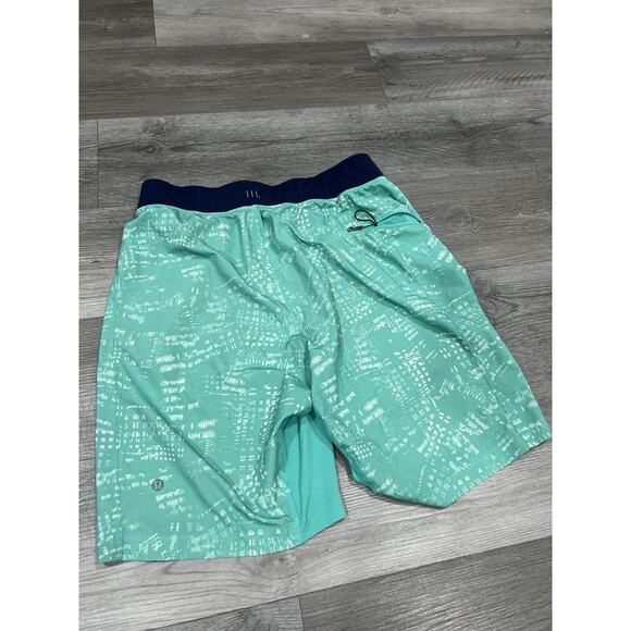 Lululemon Athletic Shorts Teal/Aqua Mens Size Medium - Picture 3 of 5